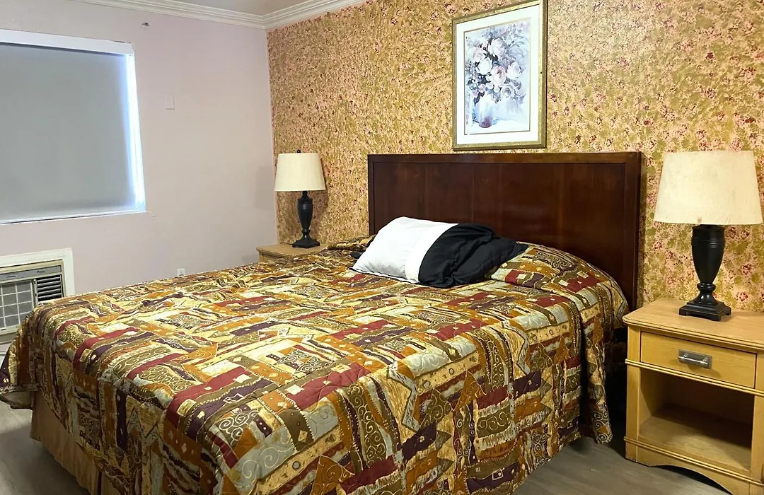 Travel Inn-1