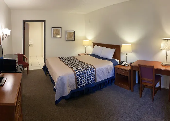 Vantage Point Inn - Woodland Hills