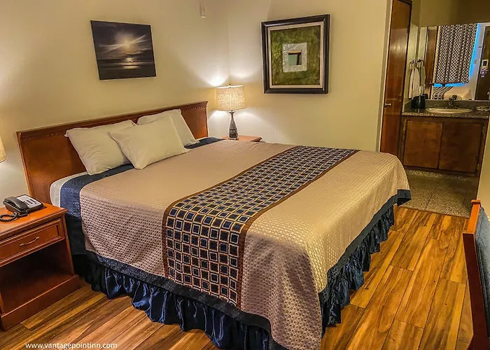 Vantage Point Inn - Woodland Hills