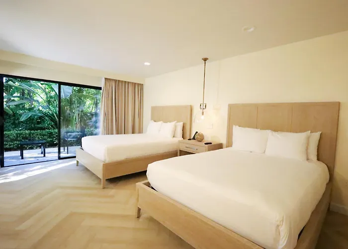Hotel mit Pool: Luxe Sunset Boulevard Hotel